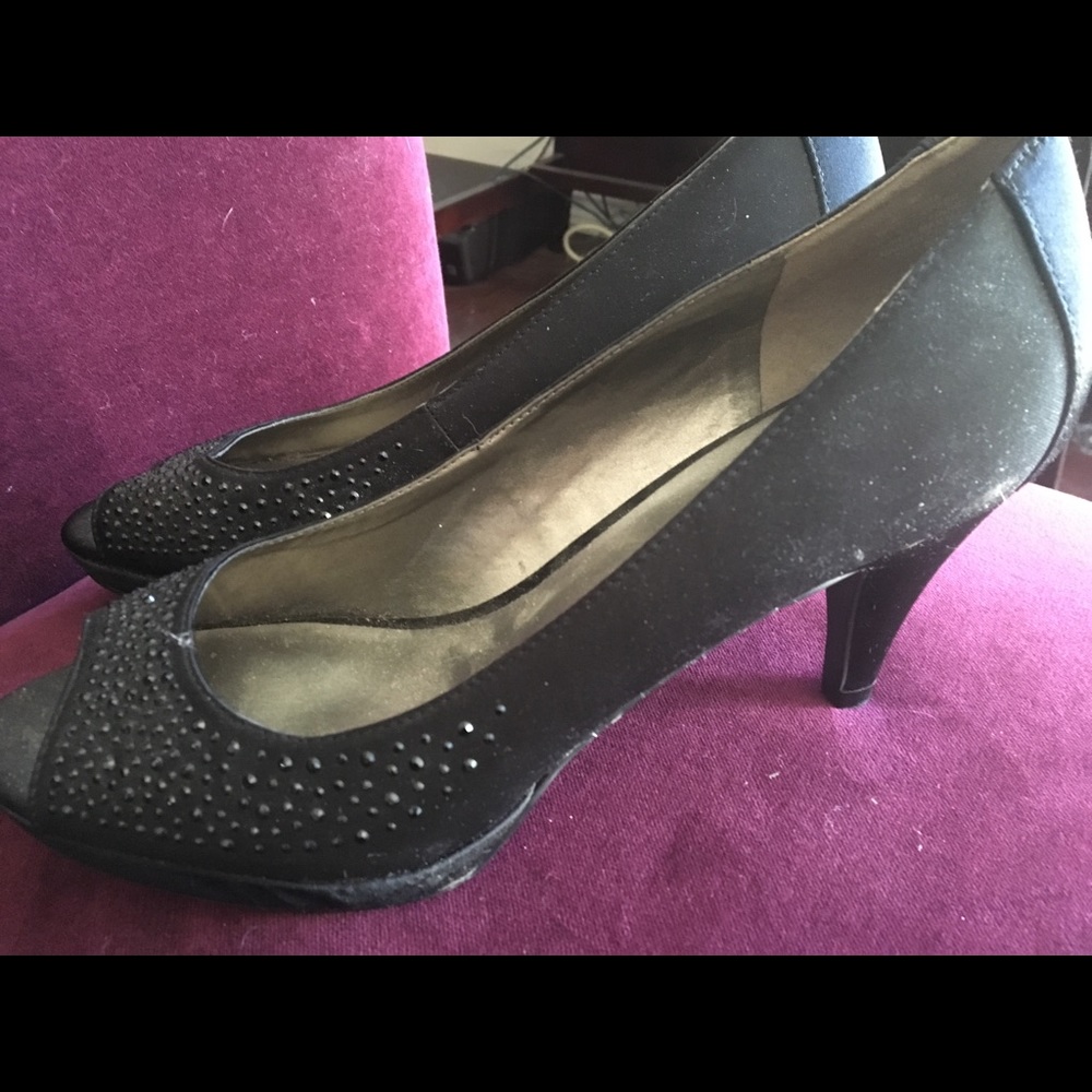 Black dressy heels